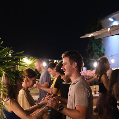 La Palmera Hostel Cali Εξωτερικό φωτογραφία
